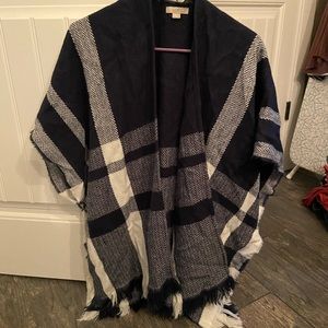 Cute Loft Sweater Poncho